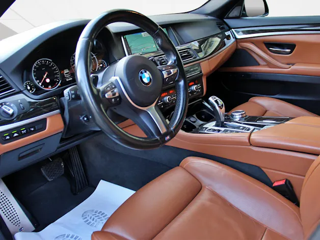 BMW 535d Touring xDrive M-Paket Platinum Sport Edition