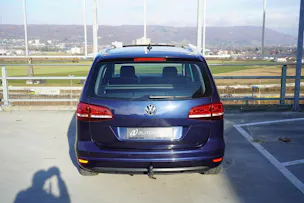 VW SHARAN 2.0 TDI BMT HIGHLINE SPORT 4MOTION DSG l 184 PS