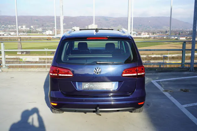 VW SHARAN 2.0 TDI BMT HIGHLINE SPORT 4MOTION DSG l 184 PS