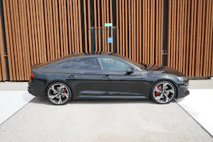 AUDI RS5 SPORTBACK 2.9 TFSI QUATTRO TIPTRONIC BLACK l 450 PS