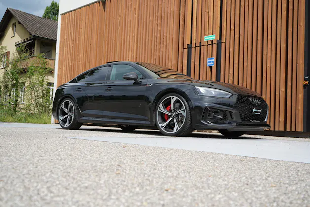 AUDI RS5 SPORTBACK 2.9 TFSI QUATTRO TIPTRONIC BLACK l 450 PS