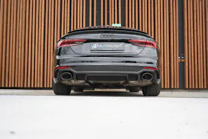AUDI RS5 SPORTBACK 2.9 TFSI QUATTRO TIPTRONIC BLACK l 450 PS