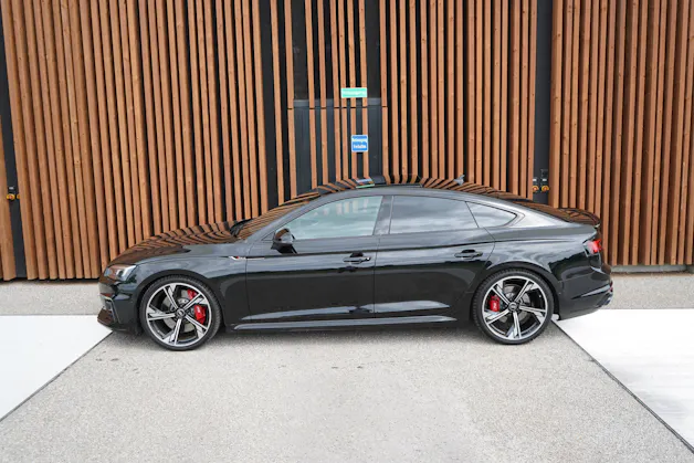 AUDI RS5 SPORTBACK 2.9 TFSI QUATTRO TIPTRONIC BLACK l 450 PS