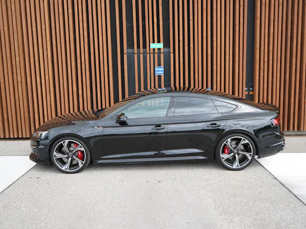 AUDI RS5 SPORTBACK 2.9 TFSI QUATTRO TIPTRONIC BLACK l 450 PS