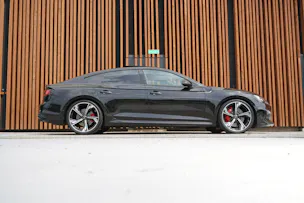AUDI RS5 SPORTBACK 2.9 TFSI QUATTRO TIPTRONIC BLACK l 450 PS