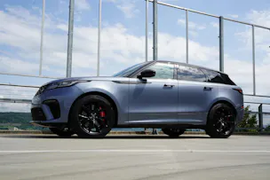 Land Rover RANGE ROVER VELAR SV AUTOBIOGRAPHY DYNAMIC EDITION BLACK AUTOMATIC l 550 PS