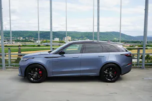Land Rover RANGE ROVER VELAR SV AUTOBIOGRAPHY DYNAMIC EDITION BLACK AUTOMATIC l 550 PS