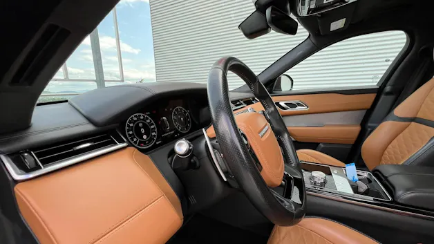 Land Rover RANGE ROVER VELAR SV AUTOBIOGRAPHY DYNAMIC EDITION BLACK AUTOMATIC l 550 PS
