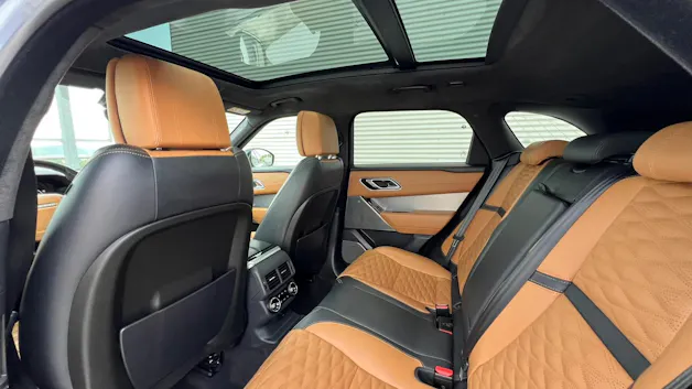 Land Rover RANGE ROVER VELAR SV AUTOBIOGRAPHY DYNAMIC EDITION BLACK AUTOMATIC l 550 PS
