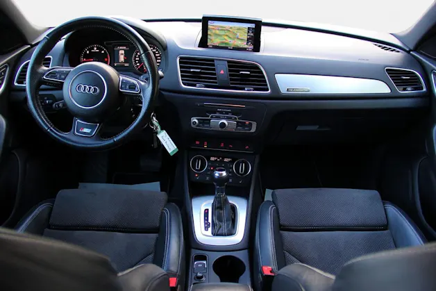 AUDI Q3 2.0 TDI sport quattro S-tronic