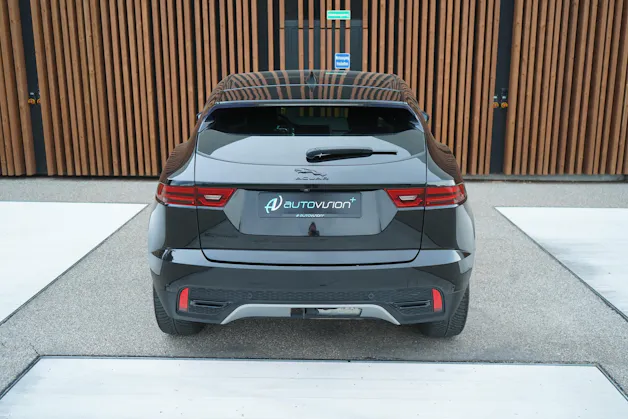 Jaguar E-PACE 2.0d D165 R-DYNAMIK AWD BLACK l 163 PS