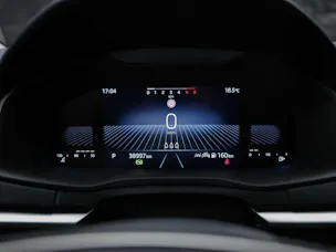 SKODA Karoq 1.5 TSI Selection DSG *Sitzheizung*Lenkradheizung*Rückfahrkamera*