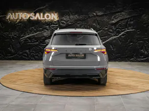 SKODA Karoq 1.5 TSI Selection DSG *Sitzheizung*Lenkradheizung*Rückfahrkamera*