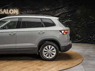 SKODA Karoq 1.5 TSI Selection DSG *Sitzheizung*Lenkradheizung*Rückfahrkamera*