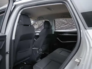 SKODA Karoq 1.5 TSI Selection DSG *Sitzheizung*Lenkradheizung*Rückfahrkamera*