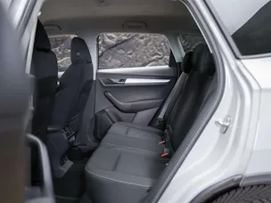 SKODA Karoq 1.5 TSI Selection DSG *Sitzheizung*Lenkradheizung*Rückfahrkamera*