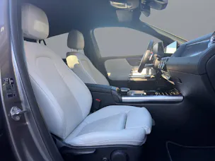 MERCEDES-BENZ EQA 350