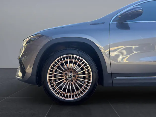 MERCEDES-BENZ EQA 350