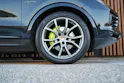 PORSCHE CAYENNE COUPÉ E-HYBRID PLATINUM EDITION l 462 PS