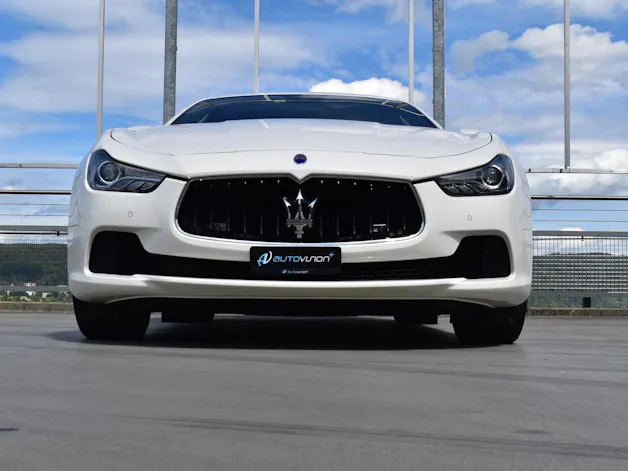 MASERATI GHIBLI D 3.0 V6 GRANSPORT AUTOMATICA l 275 PS