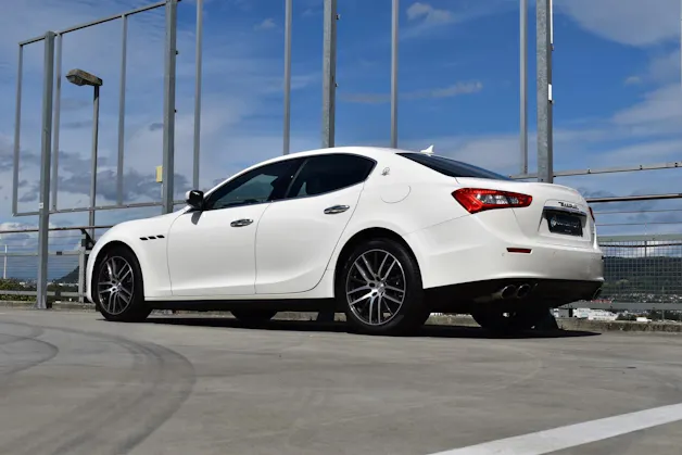 MASERATI GHIBLI D 3.0 V6 GRANSPORT AUTOMATICA l 275 PS