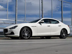MASERATI GHIBLI D 3.0 V6 GRANSPORT AUTOMATICA l 275 PS