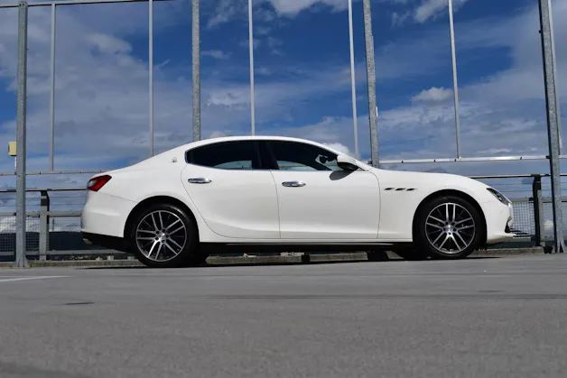 MASERATI GHIBLI D 3.0 V6 GRANSPORT AUTOMATICA l 275 PS