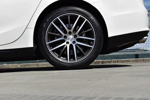 MASERATI GHIBLI D 3.0 V6 GRANSPORT AUTOMATICA l 275 PS