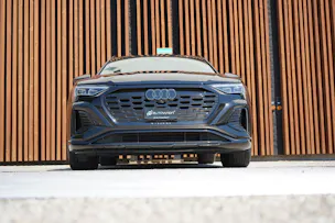 AUDI Q8 SPORTBACK 55 E-TRON BLACK EDITION QUATTRO l 408 PS