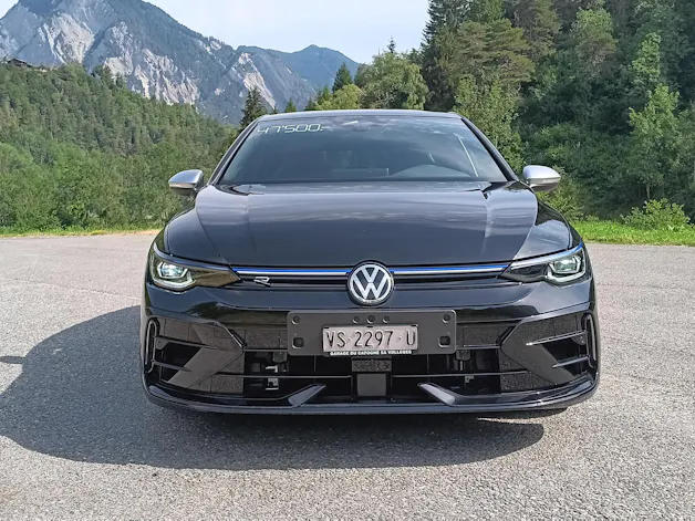 VW Golf 2.0 TSI R DSG 4 Motion