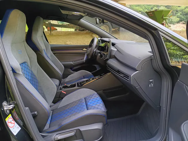 VW Golf 2.0 TSI R DSG 4 Motion