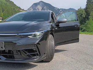 VW Golf 2.0 TSI R DSG 4 Motion