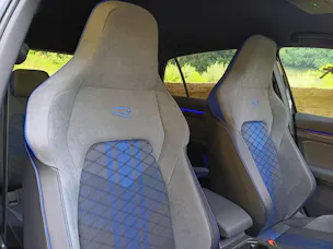 VW Golf 2.0 TSI R DSG 4 Motion