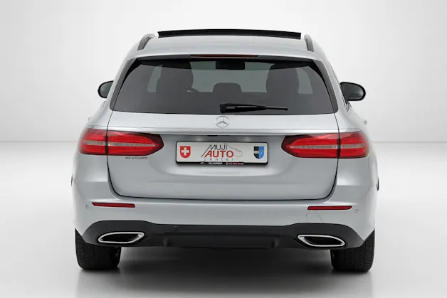 MERCEDES-BENZ E 220 d Swiss Star AMG Line 4Matic 9G-Tronic