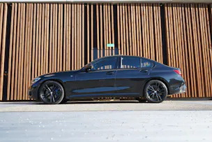 BMW M340d xDRIVE 48V STEPTRONIC M SPORT BLACK l 340 PS