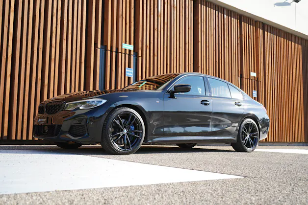 BMW M340d xDRIVE 48V STEPTRONIC M SPORT BLACK l 340 PS