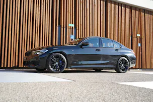 BMW M340d xDRIVE 48V STEPTRONIC M SPORT BLACK l 340 PS