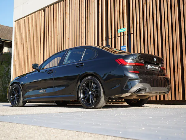 BMW M340d xDRIVE 48V STEPTRONIC M SPORT BLACK l 340 PS