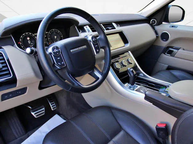 Land Rover Range Rover Sport 3.0 SDV6 HSE Dynamic Automatic