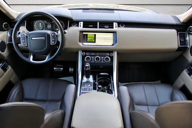 Land Rover Range Rover Sport 3.0 SDV6 HSE Dynamic Automatic