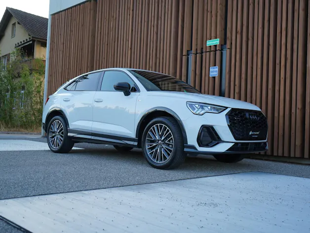 AUDI Q3 SPORTBACK 40 TFSI S LINE BLACK QUATTRO S-TRONIC l 190 PS
