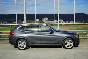 BMW X1 xDRIVE 25d STEPTRONIC M SPORT PLUS l 218 PS