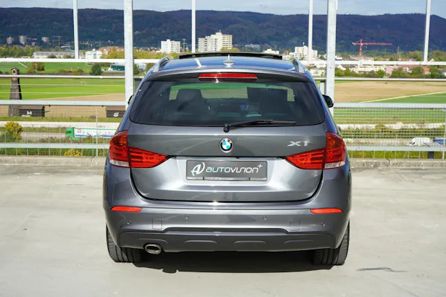 BMW X1 xDRIVE 25d STEPTRONIC M SPORT PLUS l 218 PS