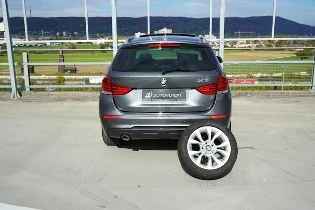BMW X1 xDRIVE 25d STEPTRONIC M SPORT PLUS l 218 PS