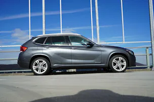 BMW X1 xDRIVE 25d STEPTRONIC M SPORT PLUS l 218 PS