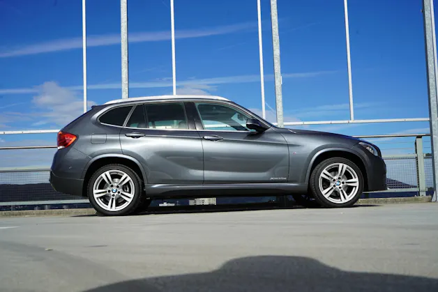 BMW X1 xDRIVE 25d STEPTRONIC M SPORT PLUS l 218 PS