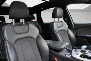 AUDI Q7 50 TDI quattro tiptronic