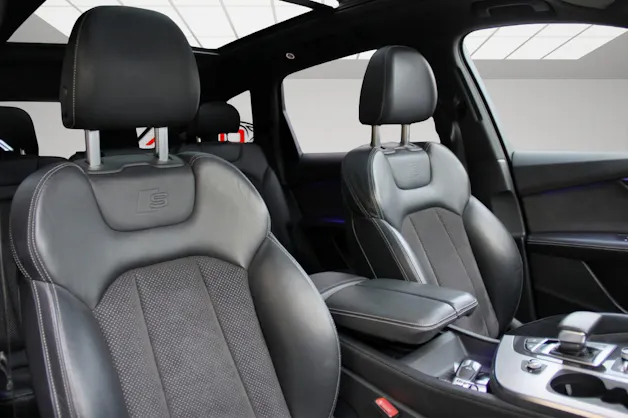 AUDI Q7 50 TDI quattro tiptronic