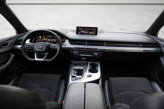 AUDI Q7 50 TDI quattro tiptronic