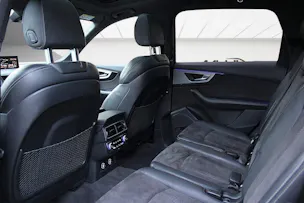 AUDI Q7 50 TDI quattro tiptronic